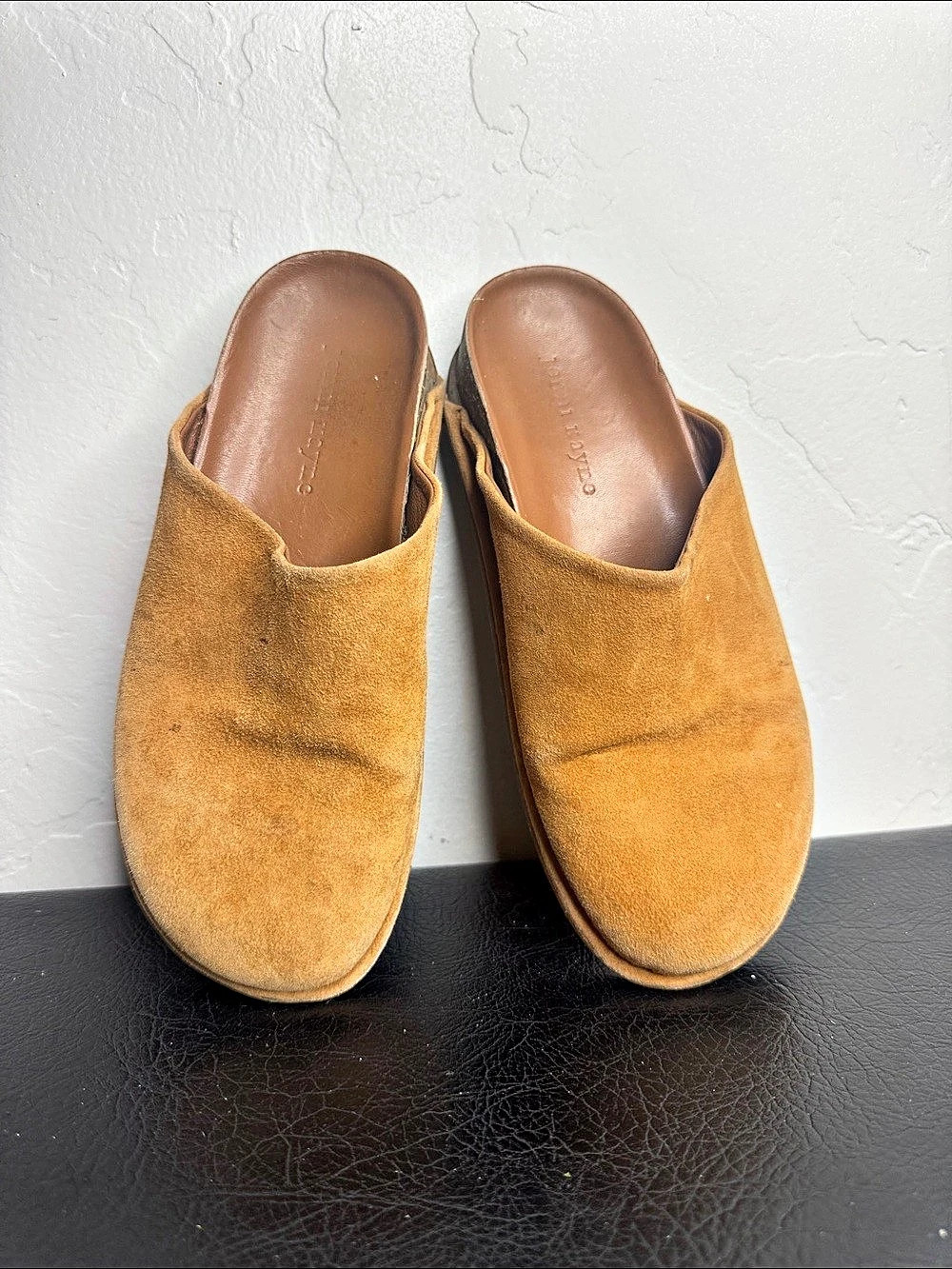Jenni Kayne Suede Clogs in Brown AS